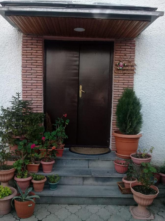 Guesthouse Giorgi เทลาวี ภายนอก รูปภาพ